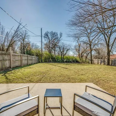 Centrally Located 3Br 2Ba - ! Denton Exterior photo